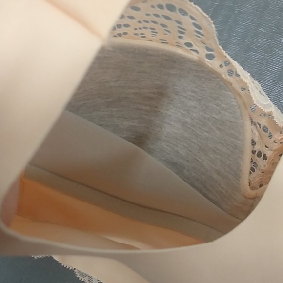 Peach Bralette NWOT - Picture 3 of 4